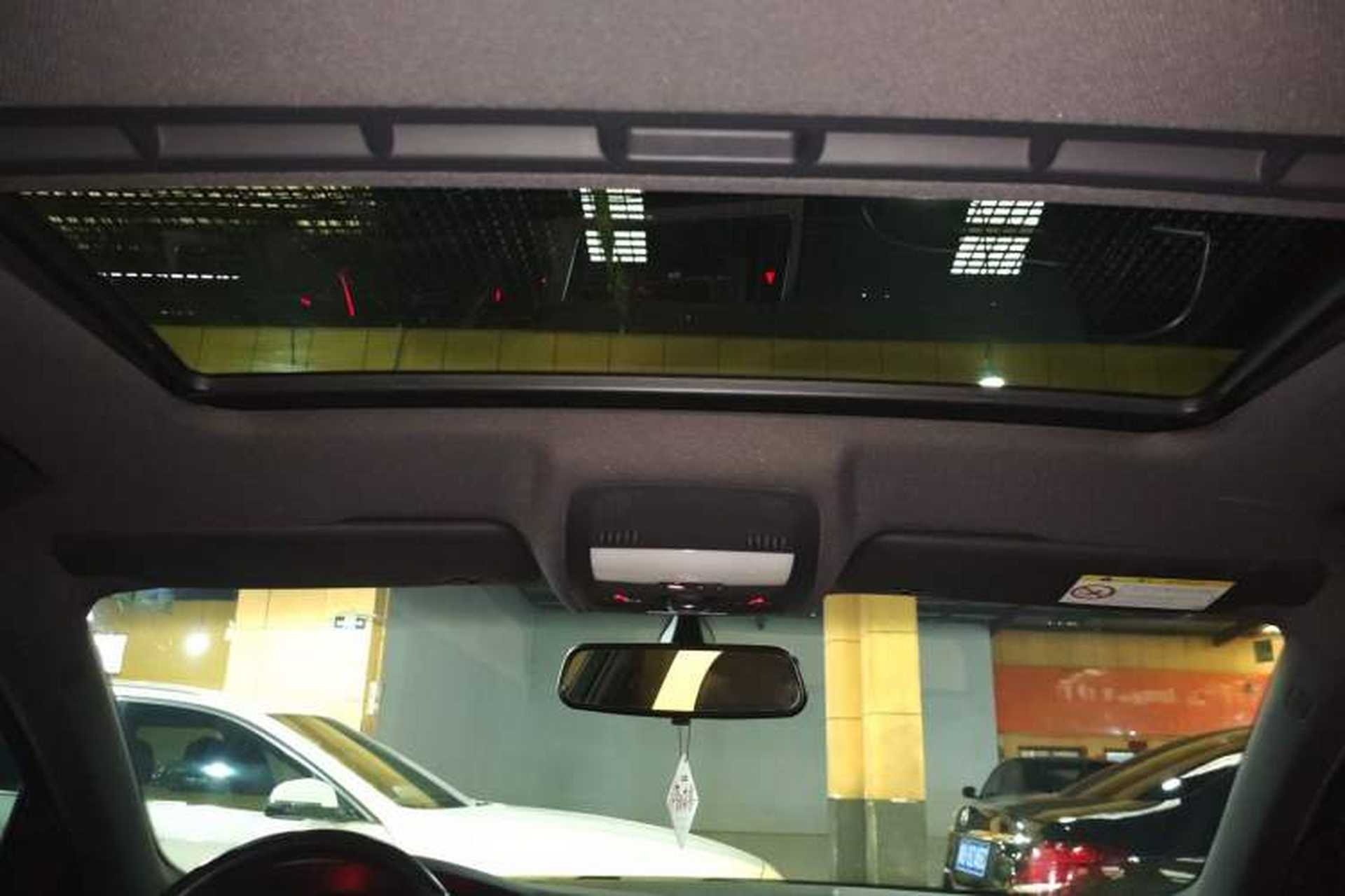 Used Audi A4L 2015 35 TFSI Automatic Comfort Model Headliner
