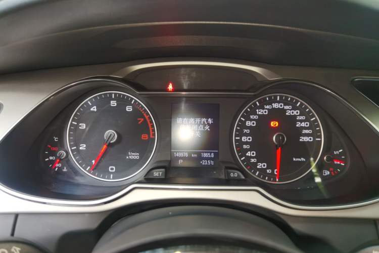 Used Audi A4L 2015 35 TFSI Automatic Comfort Model Instrument Cluster