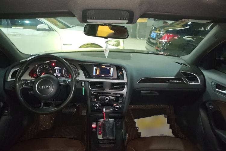Used Audi A4L 2015 35 TFSI Automatic Comfort Model Interior 2