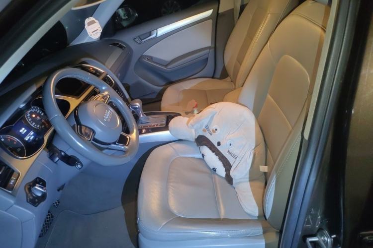 Used Audi A4L 2015 35 TFSI Automatic Standard Model Left Front Seat