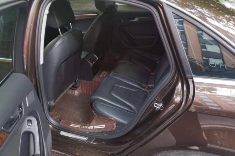 Used Audi A4L 2015 35 TFSI Automatic Comfort Model Left Rear Seat