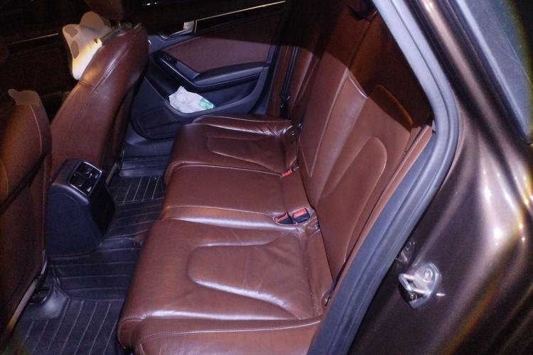 Used Audi A4L 2015 35 TFSI Automatic Comfort Model Left Rear Seat
