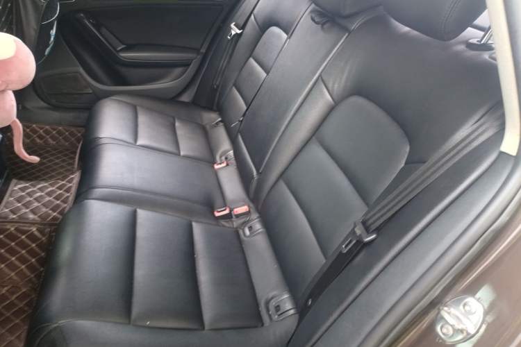 Used Audi A4L 2015 35 TFSI Automatic Standard Model Left Rear Seat