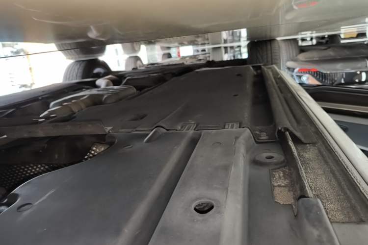 Used Audi A4L 2015 35 TFSI Automatic Comfort Model Left Side Sill