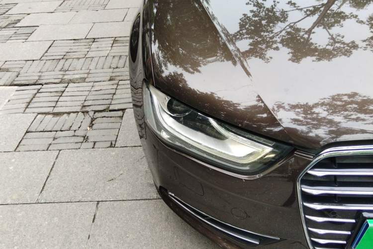 Used Audi A4L 2015 35 TFSI Automatic Comfort Model Right Front Headlight