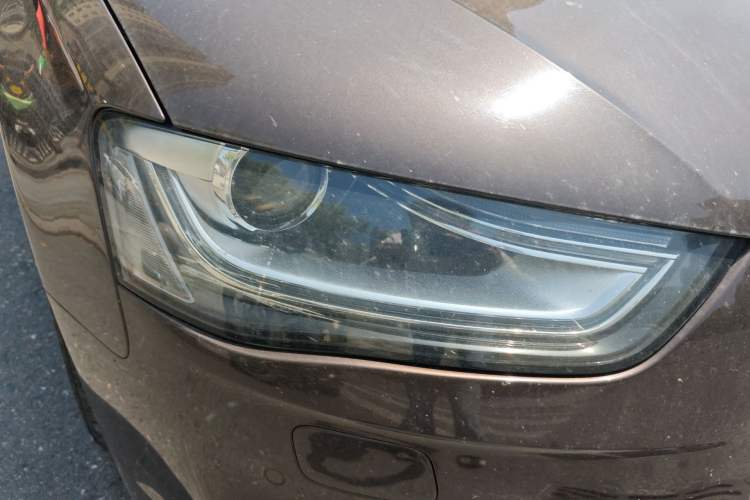 Used Audi A4L 2015 35 TFSI Automatic Standard Model Right Front Headlight