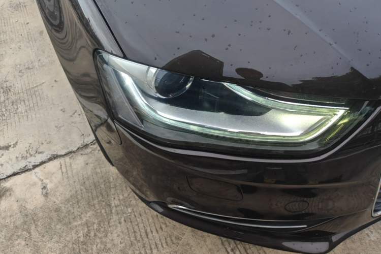Used Audi A4L 2015 35 TFSI Automatic Standard Model Right Front Headlight