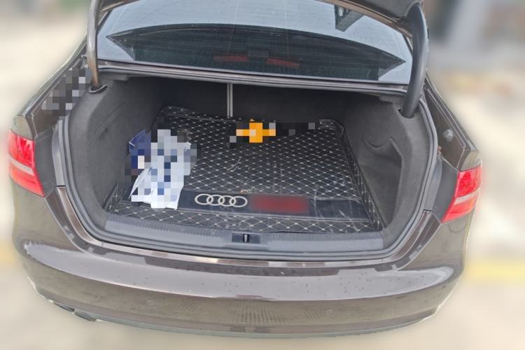 Used Audi A4L 2015 35 TFSI Automatic Standard Model Trunk