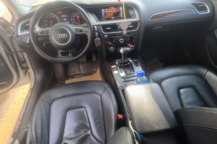 Used Audi A4L 2015 35 TFSI Automatic Comfort Model Center Console