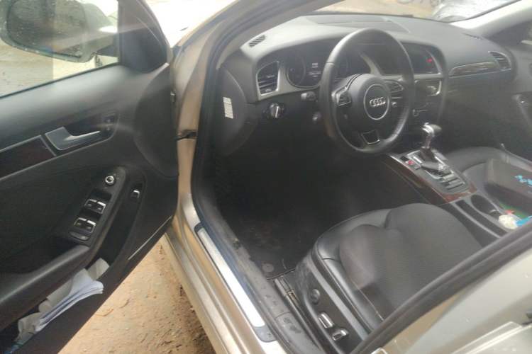 Used Audi A4L 2015 35 TFSI Automatic Comfort Model Driver Seat