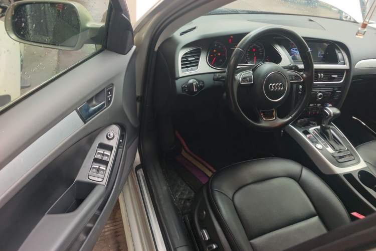 Used Audi A4L 2015 35 TFSI Automatic Standard Model Driver Seat