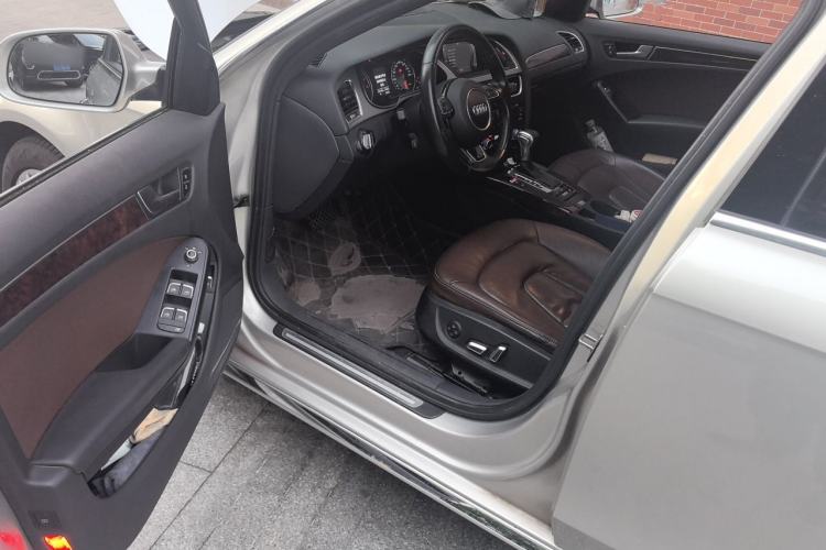 Used Audi A4L 2015 35 TFSI Automatic Comfort Model Driver Seat