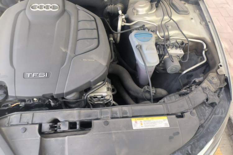 Used Audi A4L 2015 35 TFSI Automatic Comfort Model Engine Bay Left