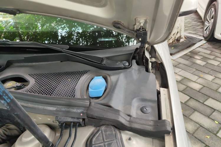 Used Audi A4L 2015 35 TFSI Automatic Standard Model Engine Bay Left