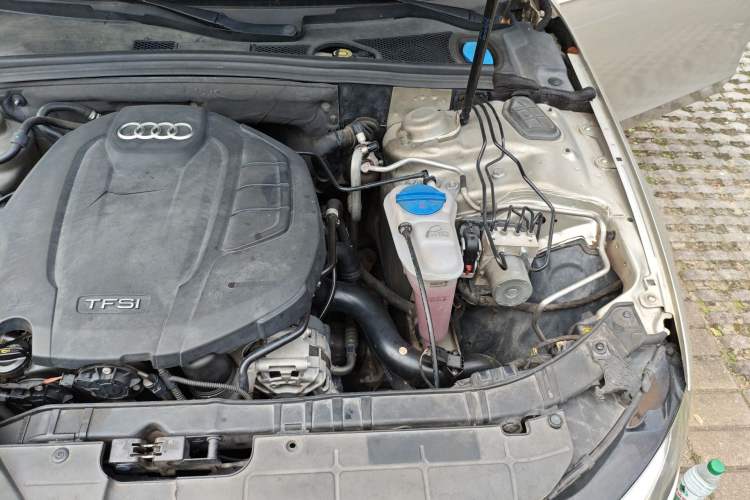 Used Audi A4L 2015 35 TFSI Automatic Standard Model Engine Bay Left