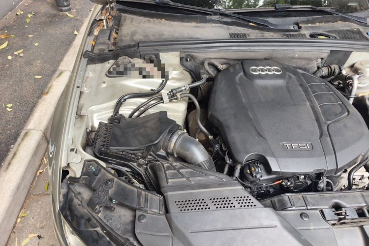 Used Audi A4L 2015 35 TFSI Automatic Standard Model Engine Bay Right