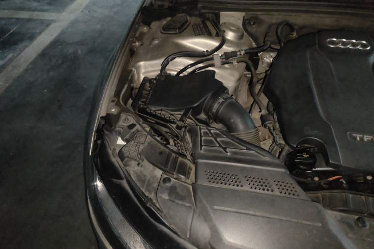 Used Audi A4L 2015 35 TFSI Millionth Anniversary Comfort Edition Engine Bay Right