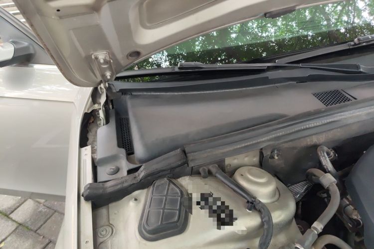 Used Audi A4L 2015 35 TFSI Automatic Standard Model Engine Bay Right