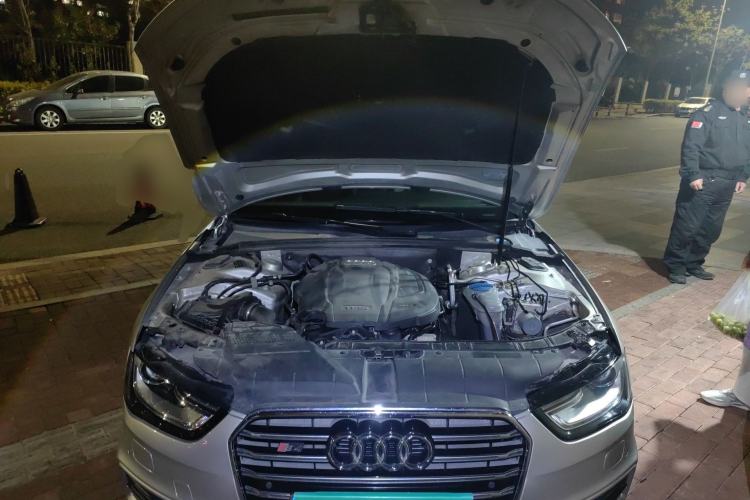 Used Audi A4L 2015 45 TFSI quattro Individual Sport Edition Engine Bay