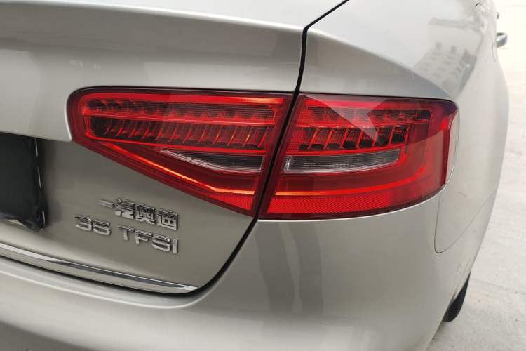 Used Audi A4L 2015 35 TFSI Automatic Comfort Model Exterior 3