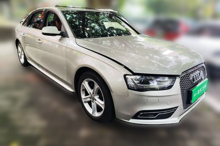 Used Audi A4L 2015 35 TFSI Automatic Standard Model Front Right 45 Deg