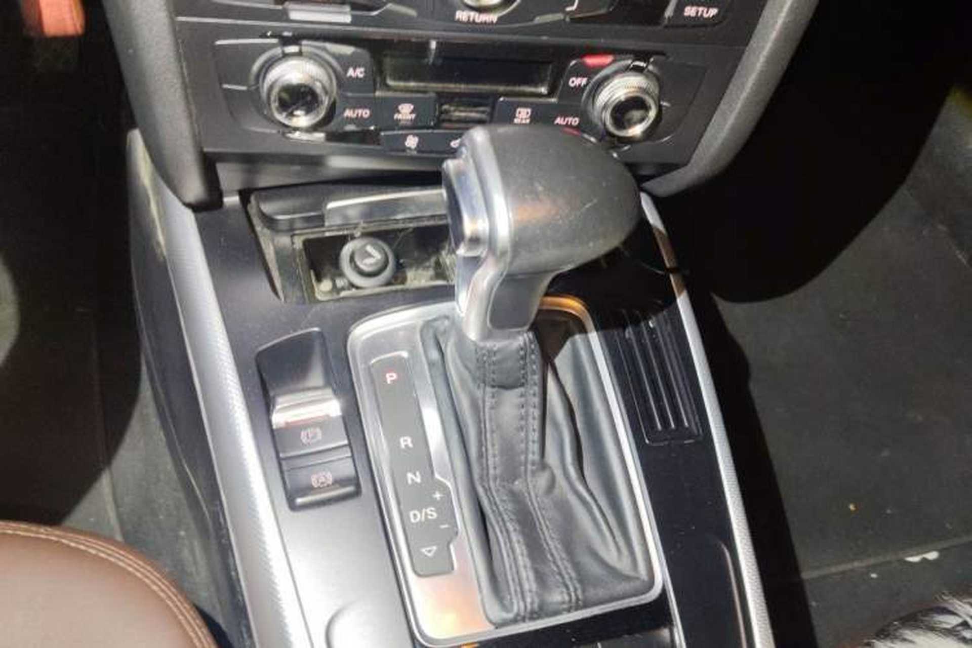 Used Audi A4L 2015 45 TFSI quattro Individual Sport Edition Gear Lever
