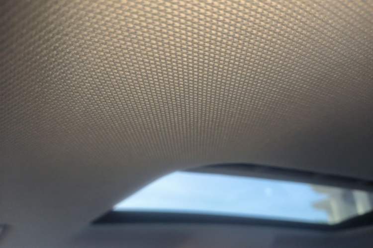 Used Audi A4L 2015 35 TFSI Automatic Comfort Model Headliner
