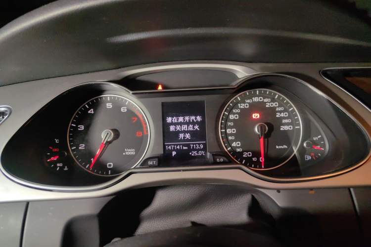 Used Audi A4L 2015 35 TFSI Automatic Standard Model Instrument Cluster