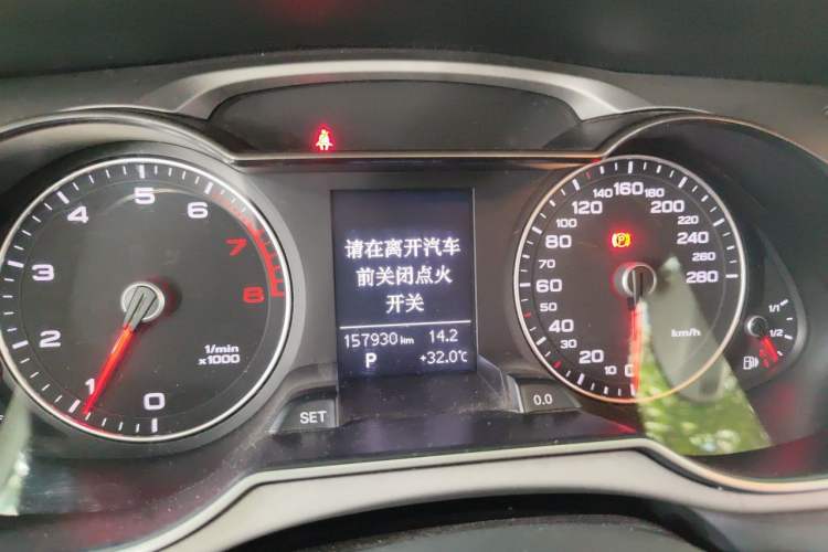 Used Audi A4L 2015 35 TFSI Automatic Standard Model Instrument Cluster