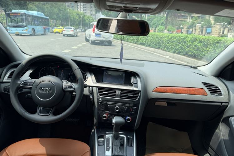Used Audi A4L 2015 35 TFSI Automatic Standard Model Interior 12