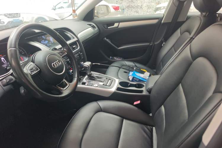 Used Audi A4L 2015 35 TFSI Automatic Standard Model Left Front Seat