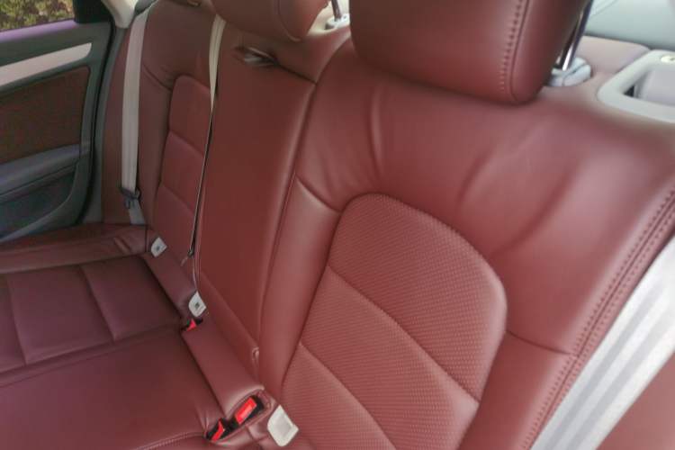 Used Audi A4L 2015 35 TFSI Automatic Standard Model Left Rear Seat