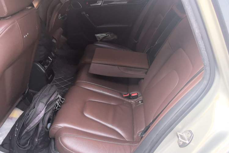Used Audi A4L 2015 35 TFSI Automatic Comfort Model Left Rear Seat