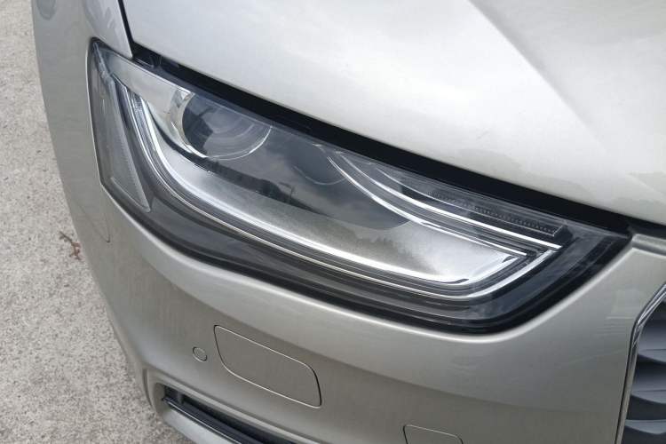 Used Audi A4L 2015 45 TFSI quattro Individual Sport Edition Right Front Headlight