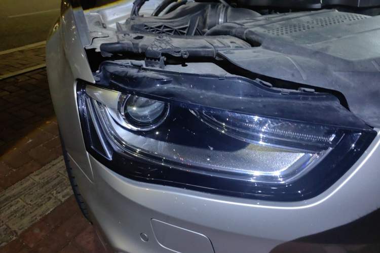 Used Audi A4L 2015 45 TFSI quattro Individual Sport Edition Right Front Headlight