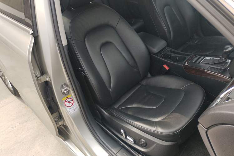 Used Audi A4L 2015 35 TFSI Automatic Comfort Model Right Front Seat