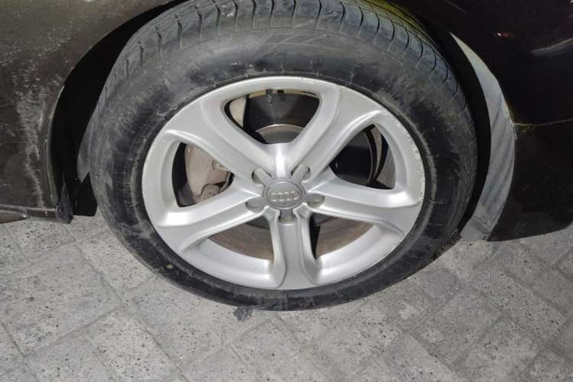 Used Audi A4L 2015 45 TFSI quattro Individual Sport Edition Right Front Wheel Hub