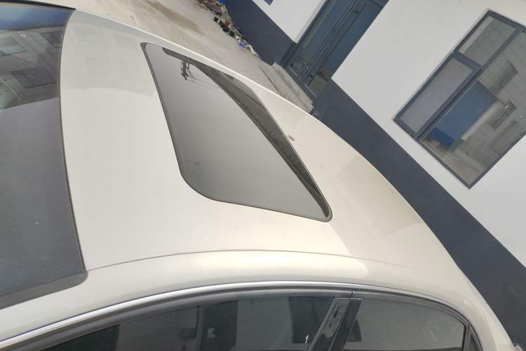 Used Audi A4L 2015 35 TFSI Automatic Comfort Model Roof