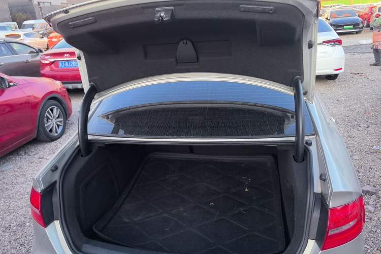 Used Audi A4L 2015 35 TFSI Automatic Standard Model Trunk