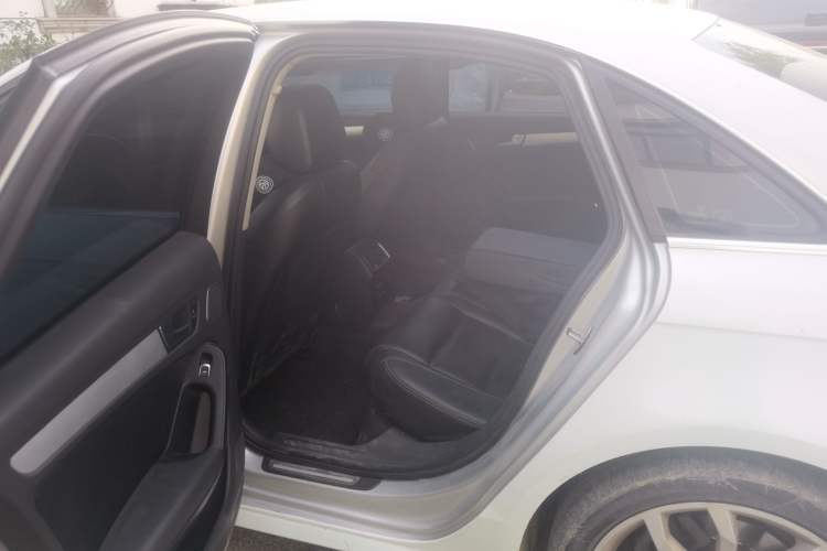 Used Audi A4L 2015 45 TFSI quattro Individual Sport Edition Left Rear Seat