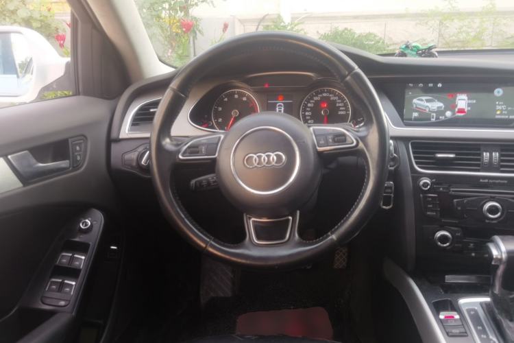 Used Audi A4L 2015 45 TFSI quattro Individual Sport Edition Steering Wheel