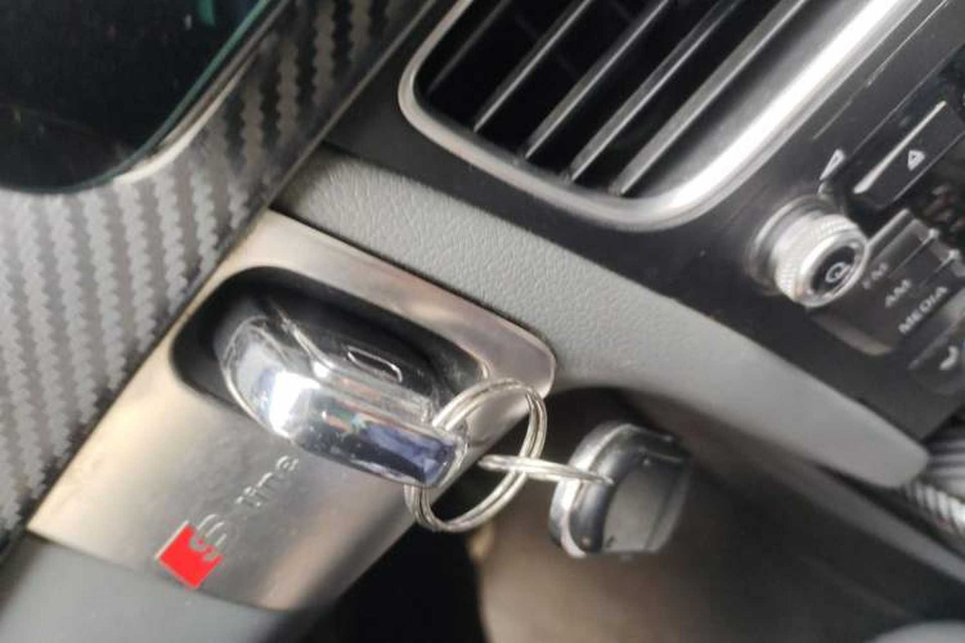 Used Audi A4L 2015 35 TFSI Automatic Comfort Model Vehicle Key
