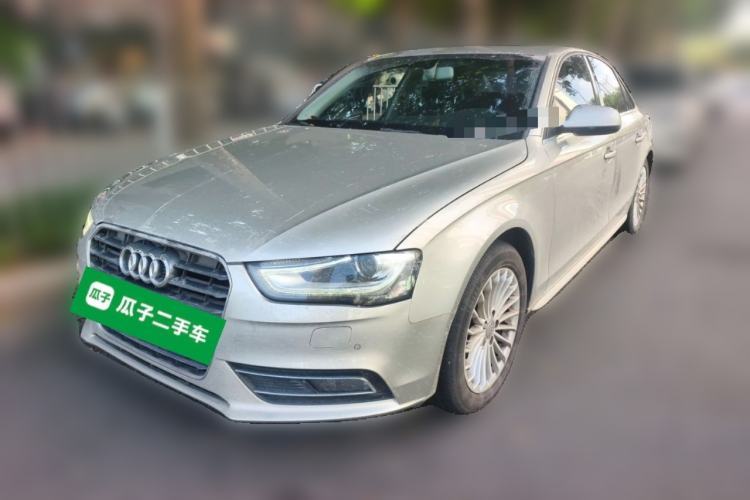 Used Audi A4L 2015 35 TFSI Automatic Comfort Model Guazi used car, China used car export, Used car for sale, Used cars, Cheapest cars for sale