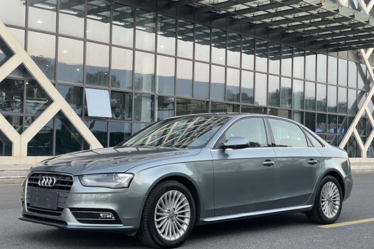 Used Audi A4L 2015 35 TFSI Automatic Comfort Model Guazi used car, China used car export, Used car for sale, Used  cars, Cheapest cars for sale