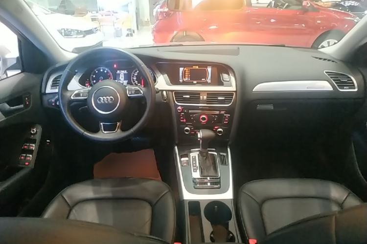 Used Audi A4L 2015 45 TFSI quattro Individual Sport Edition Center Console