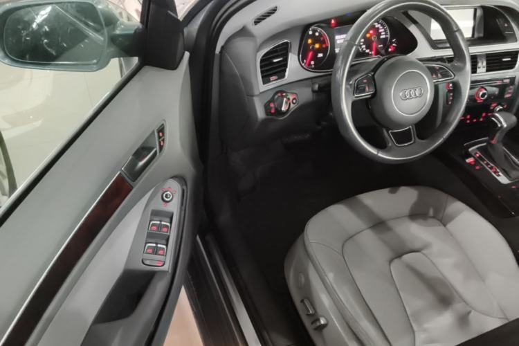 Used Audi A4L 2015 35 TFSI Automatic Comfort Model Driver Seat
