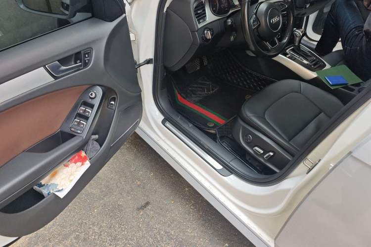 Used Audi A4L 2015 45 TFSI quattro Individual Sport Edition Driver Seat