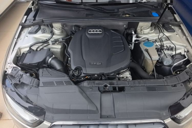 Used Audi A4L 2015 35 TFSI Automatic Comfort Model Engine Bay