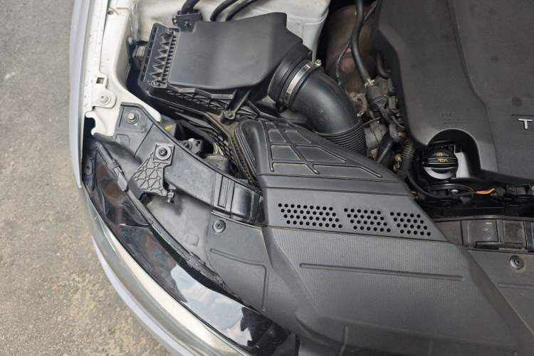 Used Audi A4L 2015 45 TFSI quattro Individual Sport Edition Engine Bay Right