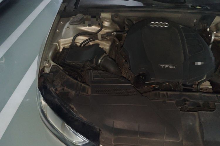 Used Audi A4L 2015 35 TFSI Automatic Standard Model Engine Bay Right